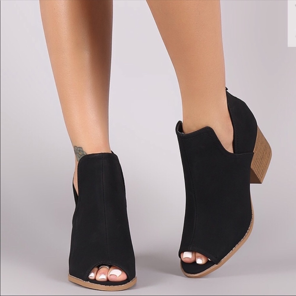 OPEN TOE NUBUCK BLACK BOOTIES - Picture 5 of 6